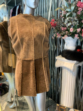 Load image into Gallery viewer, Genuine Sheepskin Short Coat with Tanuki Fur Trim Hood
