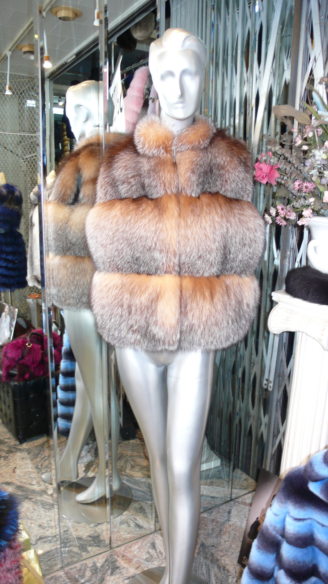 Crystal Fox Fur Vest Beautiful Natural Shade Golden Shade Wide Tiers