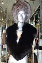 Load image into Gallery viewer, GORGEOUS Plush Black Fox  Collar/Shoulder Wrap
