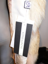 Load image into Gallery viewer, SIMONETTA RAVIZZA Stroller Coat with Golden Island Fox Fur Tuxedo Front Collar
